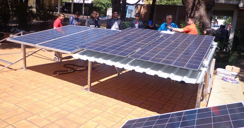 curso-presencial-sobre-projetos-e-instalacao-de-paineis-solares