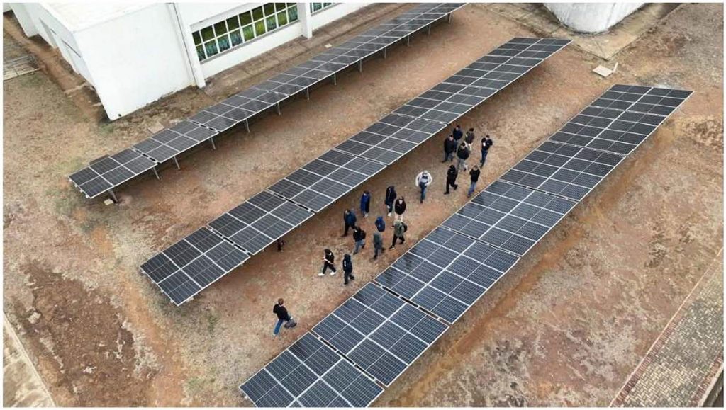 visita programada à usina solar SOkW instalada na USP - área li (módulo avançado)
